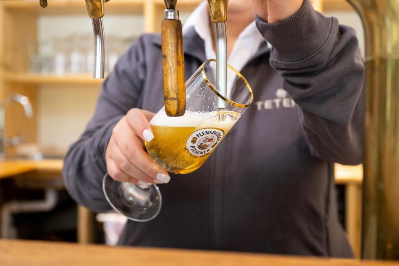 Tetens Gasthof Süderlügum エクステリア 写真